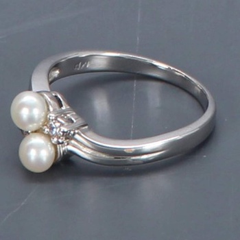 Řetízek + dva prsteny s umělými perlami