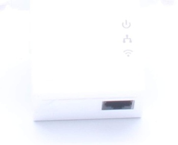 Zesilovač WiFi signálu Asus RP-N12