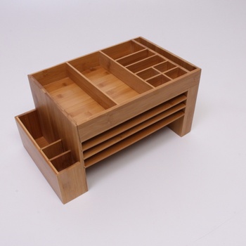 Dřevěný úložný box s přihrádkami