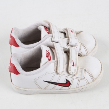 Dětské tenisky Nike bílé s červenými prvky
