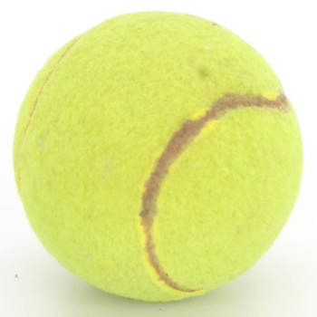 Tenisové míče žluté barvy
