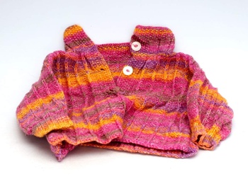 Dětský pletený svetr s knoflíky