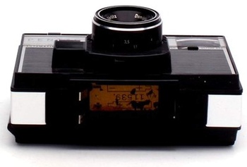 Historický fotoaparát Pentacon Electra