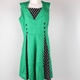 Dámské šaty odstín zelené 