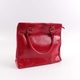 Lesklá dámská kabelka červená
