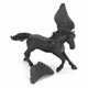 Figurka Papo 39068 černý Pegasus